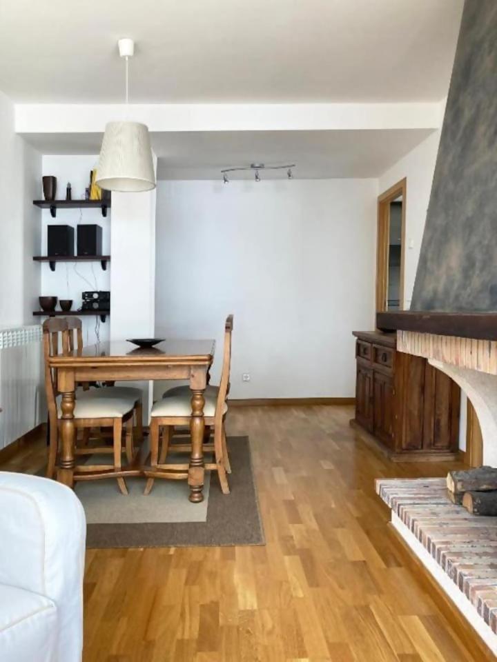 Apartamento Tarmanones Escarrilla Dış mekan fotoğraf